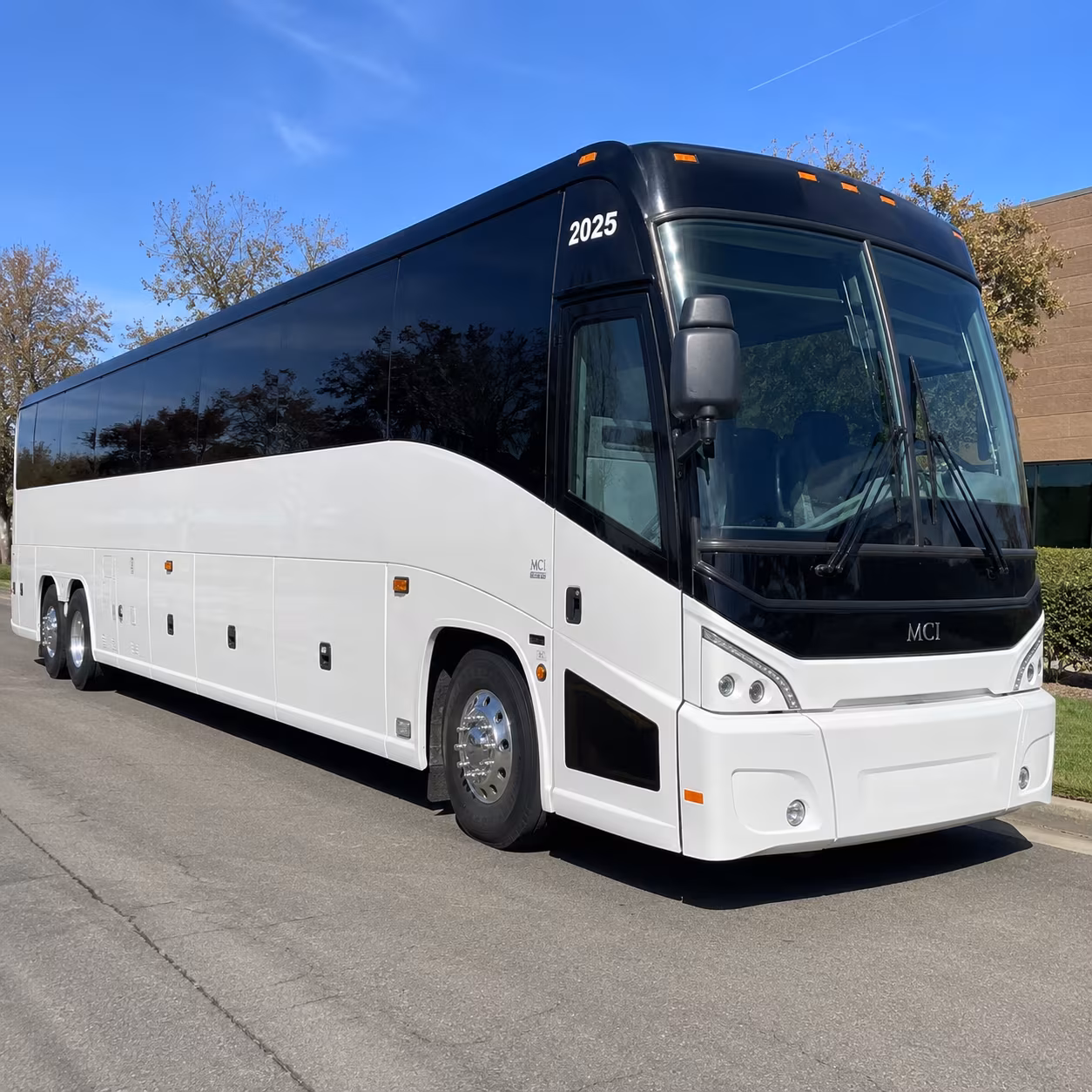 fort smith charter bus rental exterior