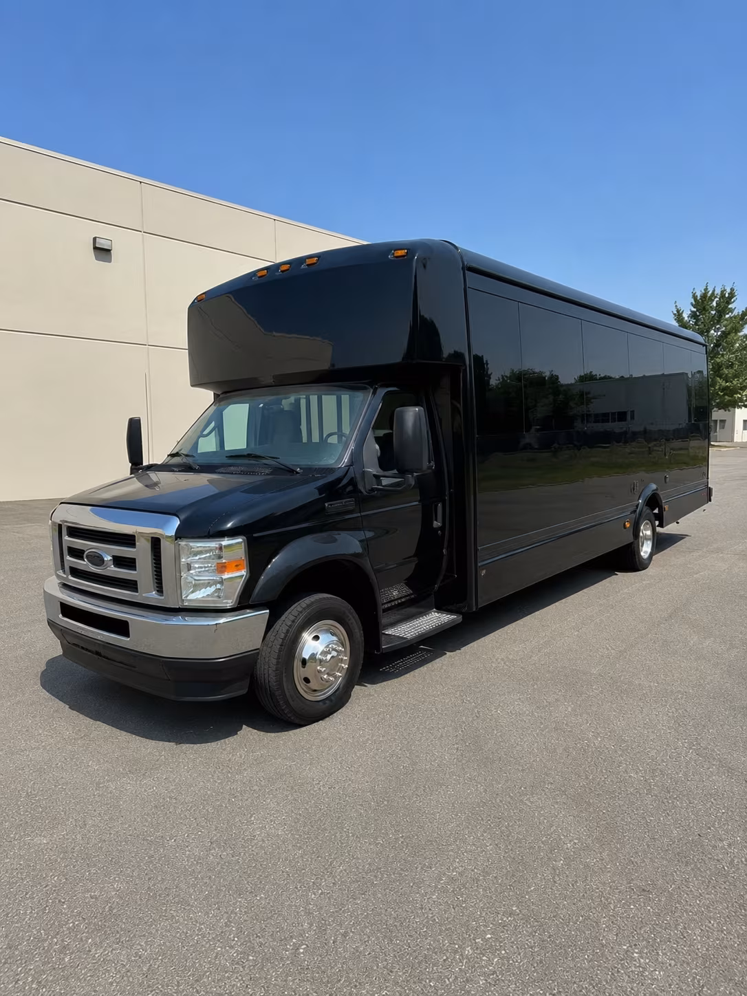 quinceanera sweet 16 party bus rental