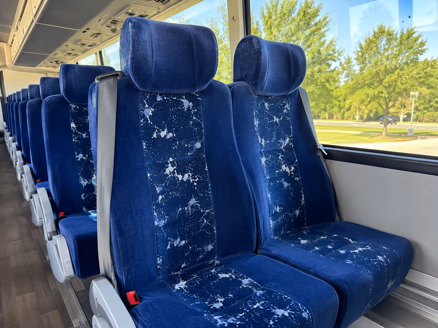 rogers bus rentals