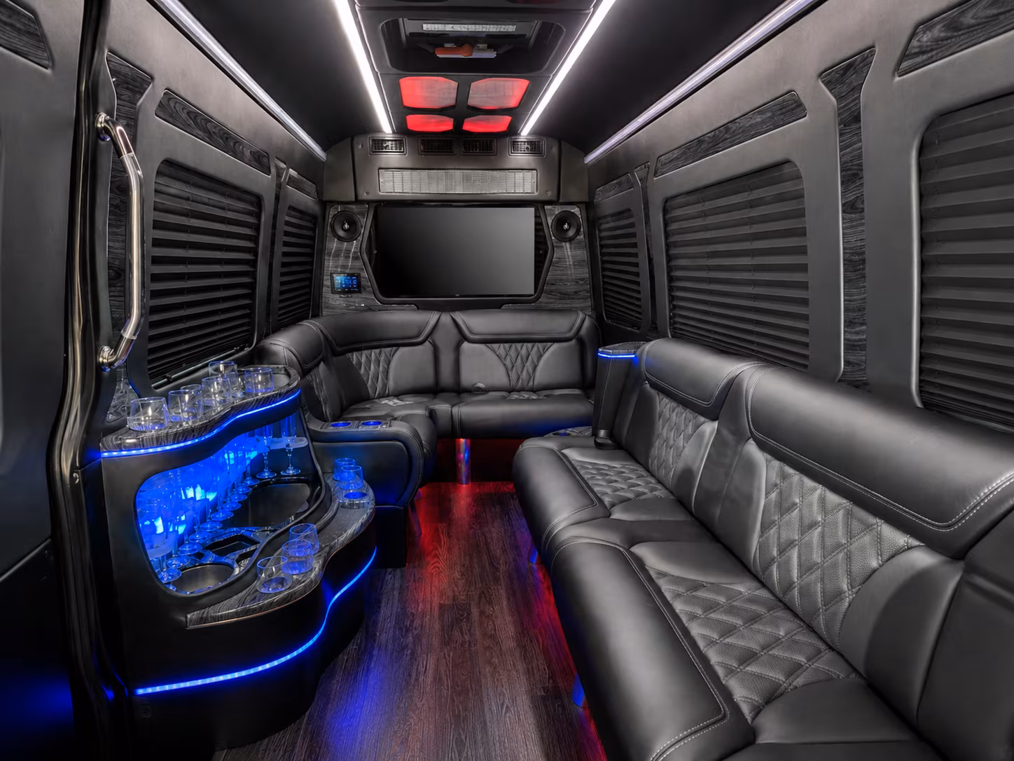 springdalecharterbuscompany com makes veteran organization and agency event transportation simple