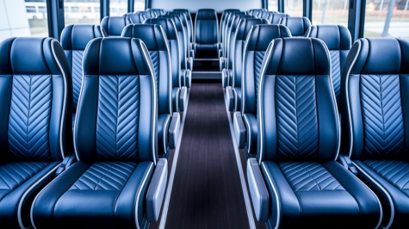 15 passenger minibus rental conway
